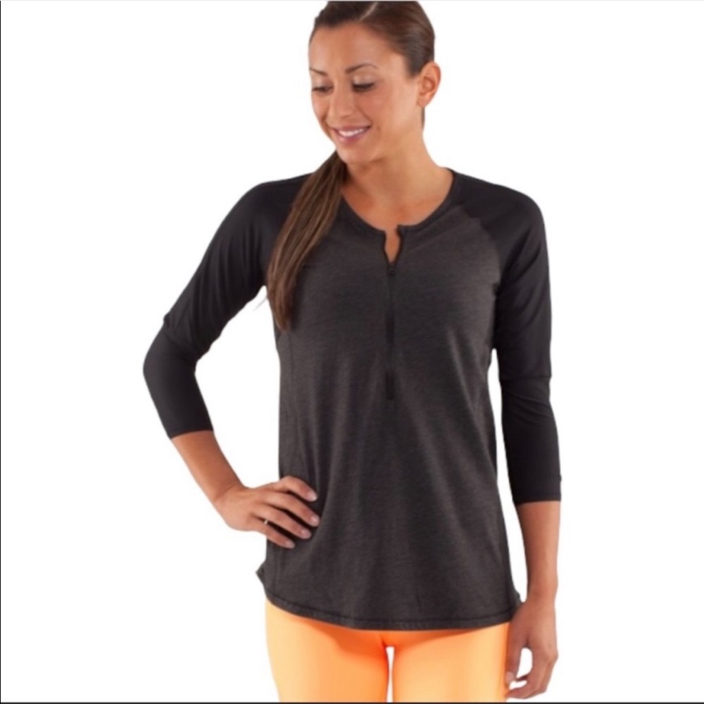 Lululemon spin city long sleeve size 8